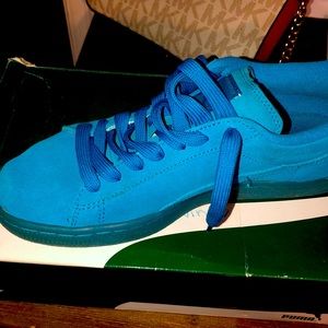 Puma Sneakers